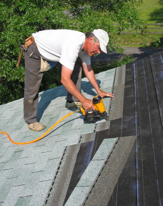 Satisfied Roofing Customers